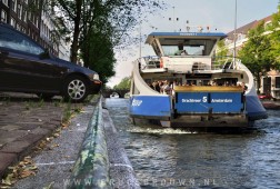 Grachten veer (Canal ferry) in Amsterdam