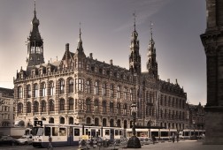 Magna Plaza in Amsterdam